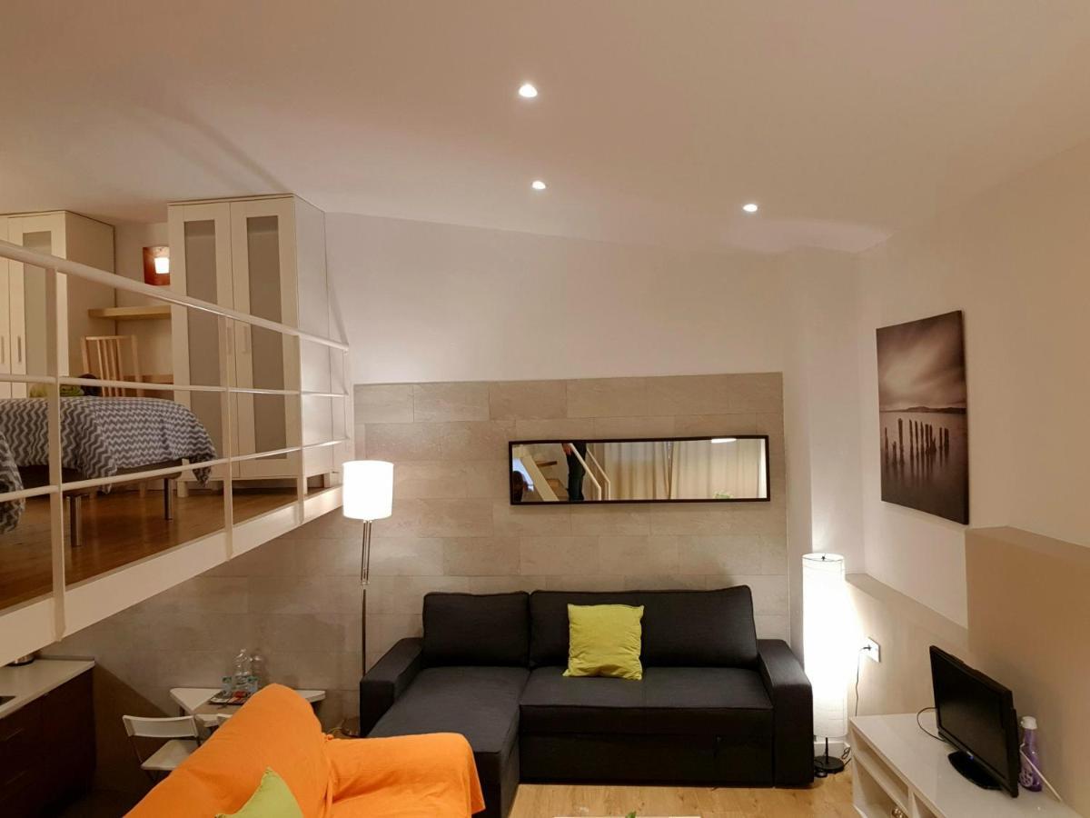 Apartamentos Clavero มาลากา ภายนอก รูปภาพ